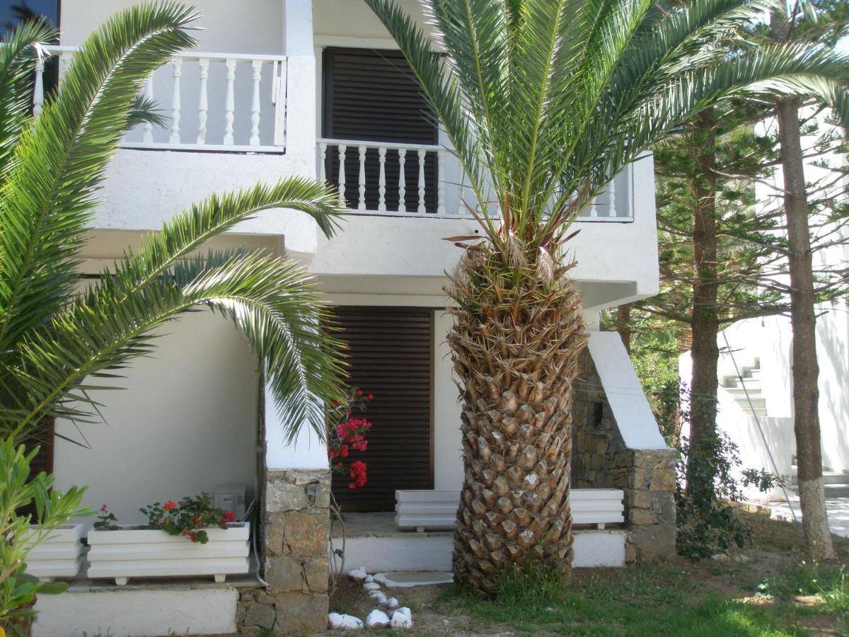 이라피트라 Avra Palm 아파트 호텔 외부 사진